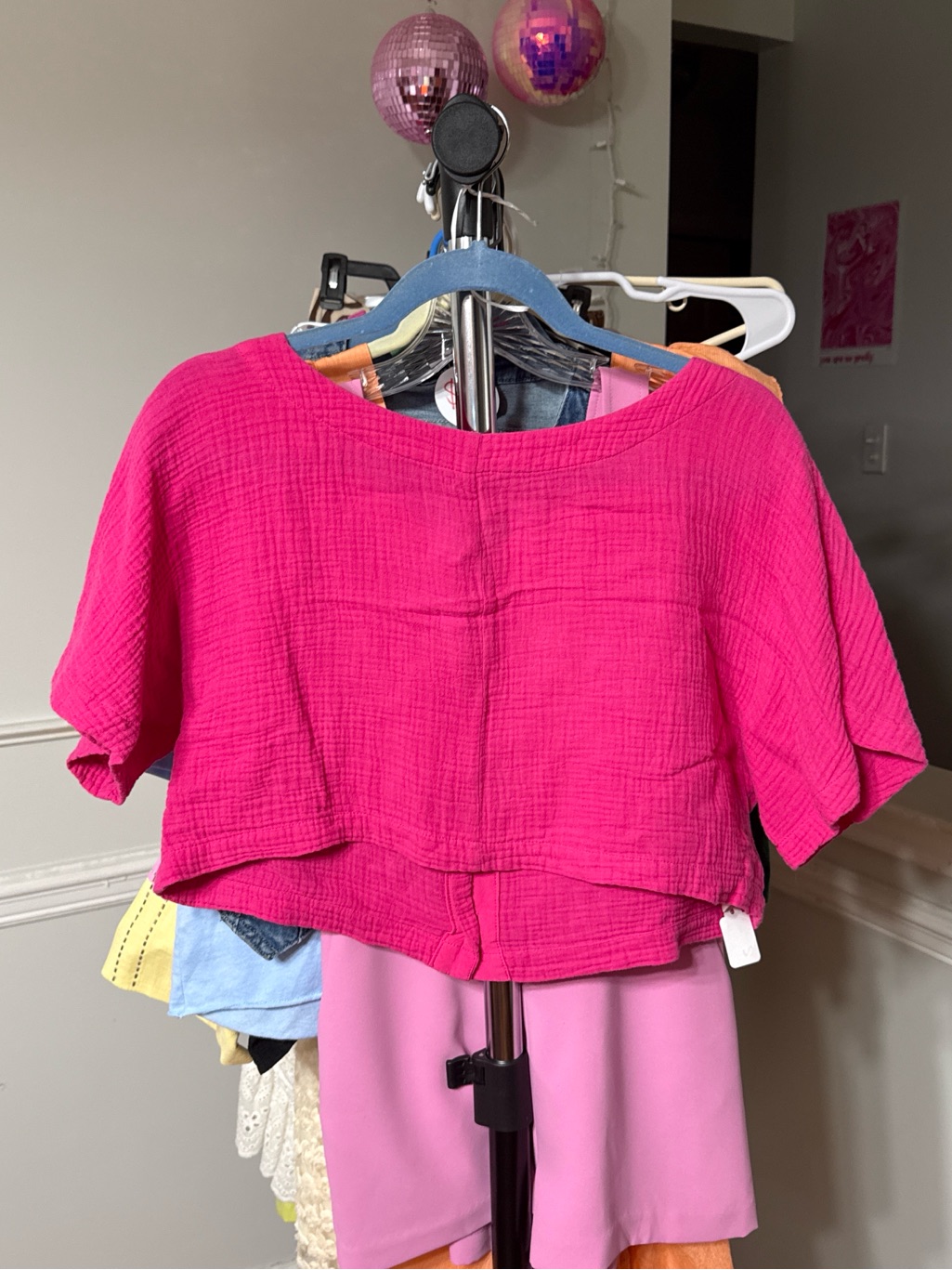 Cropped Fuchsia Women's Top - Brand Not Visible